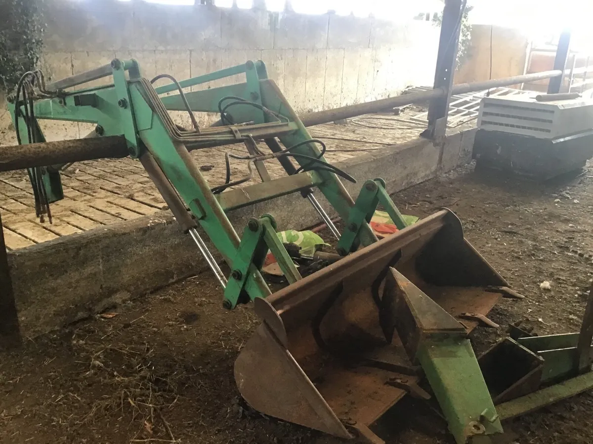 Class ford Lamborghini Deutz loaders - Image 2