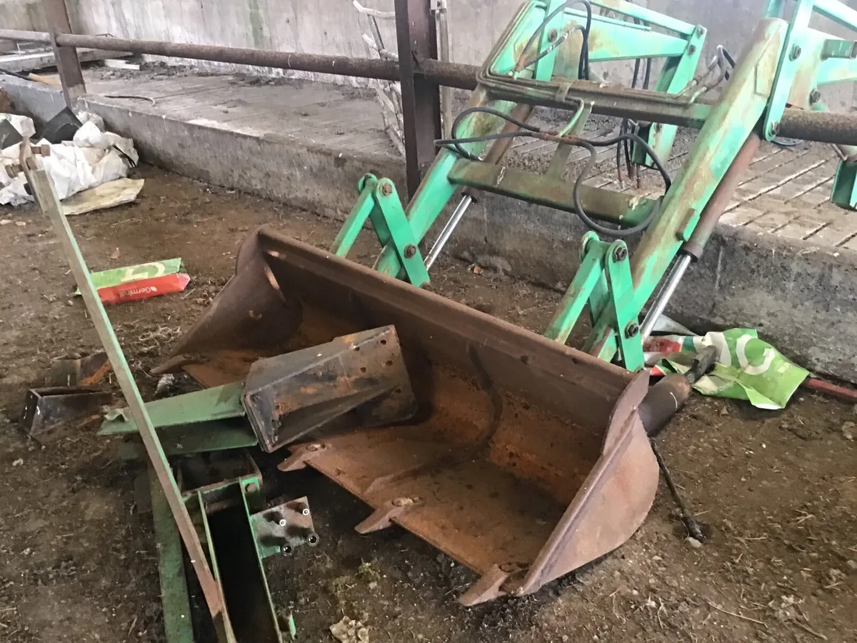 Class ford Lamborghini Deutz loaders - Image 3