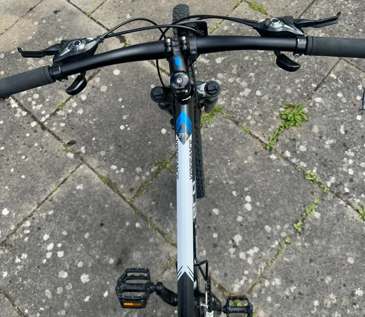 Carrera Vengeance Mountain Bike - Image 3