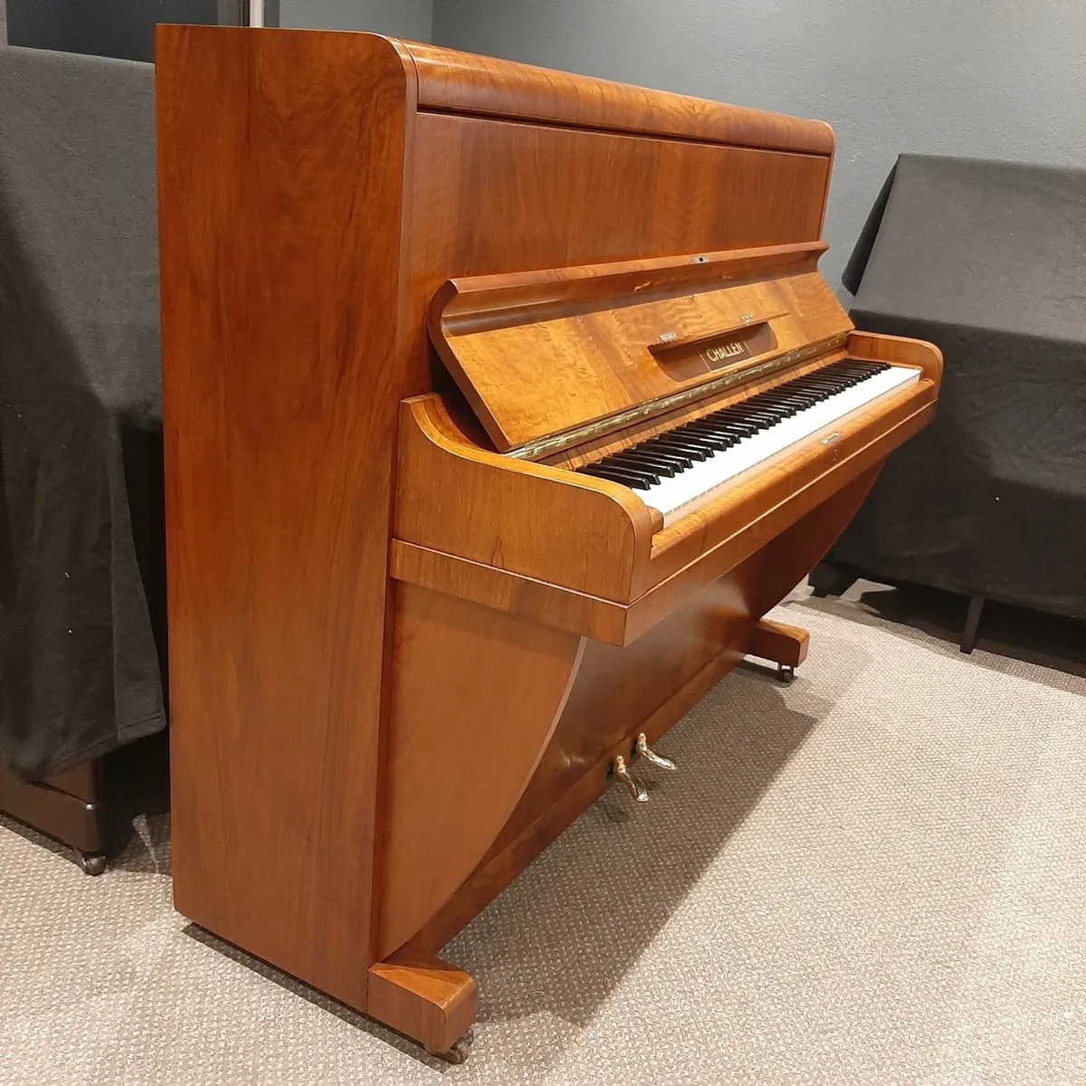 Challen upright piano - restored - Image 4