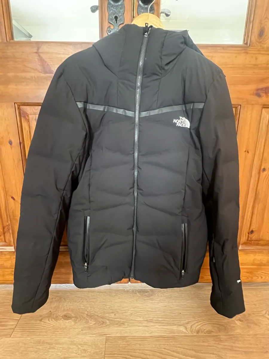 The Northface waterproof Skiing Jacket - Image 1