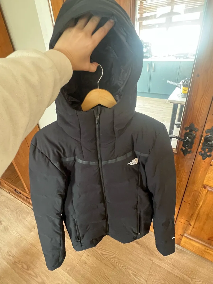 The Northface waterproof Skiing Jacket - Image 3