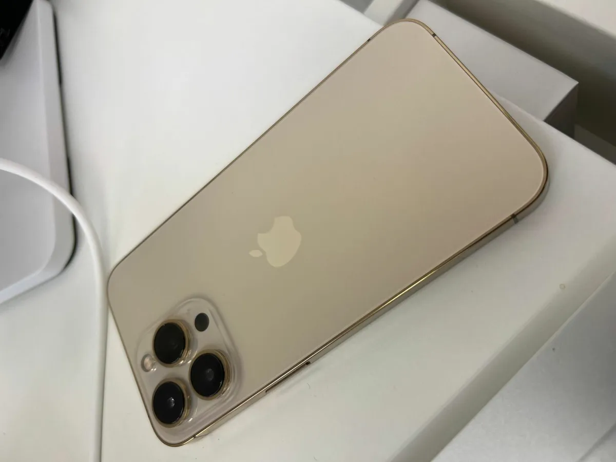 📱 iPhone 13 Pro – 128GB – Gold – Grade A - Image 1