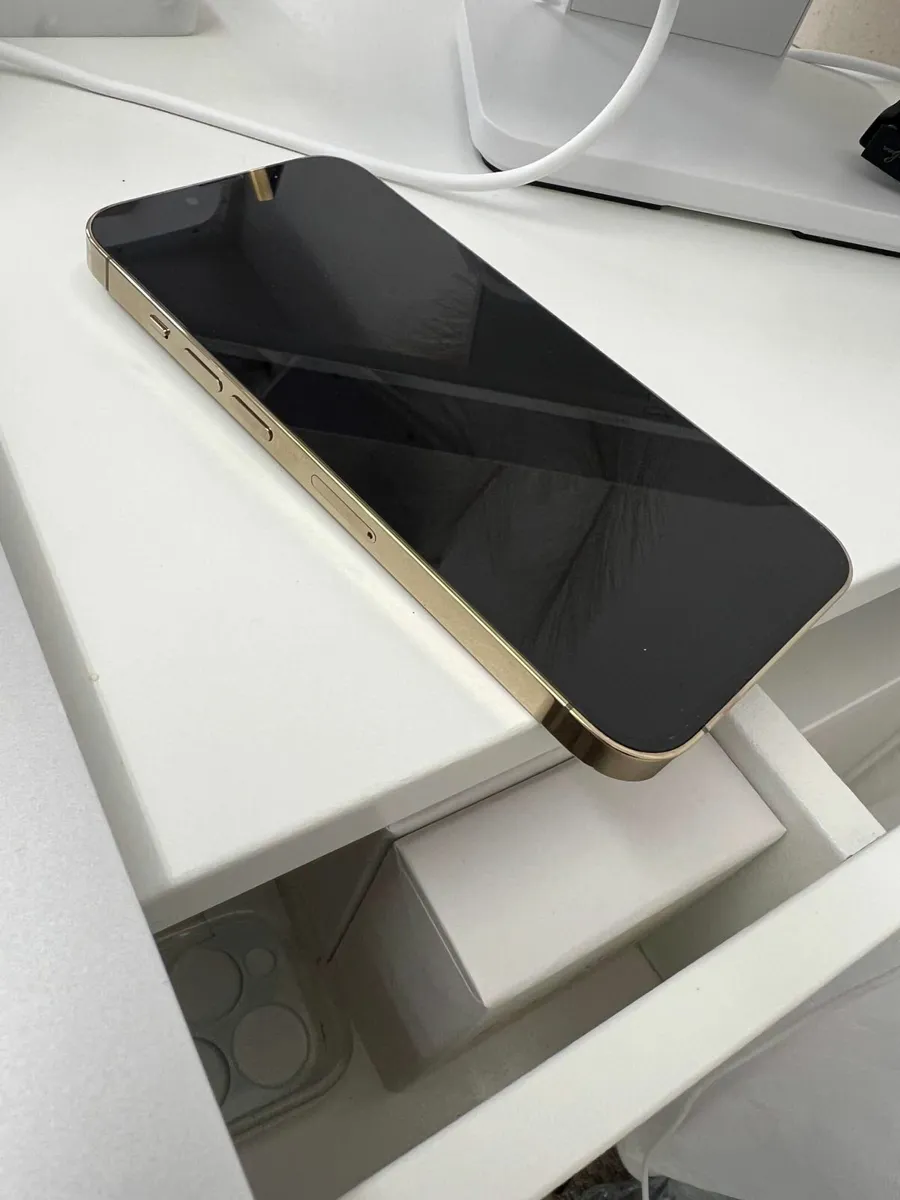 📱 iPhone 13 Pro – 128GB – Gold – Grade A - Image 3