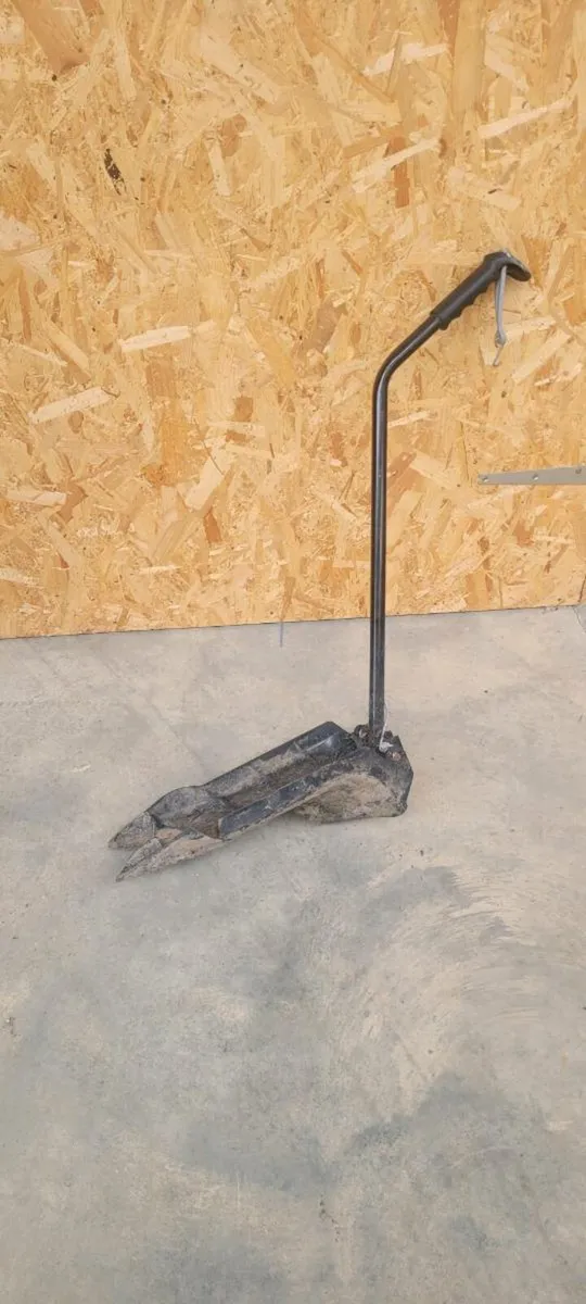 Castlegarden Mulching Plug - Image 1
