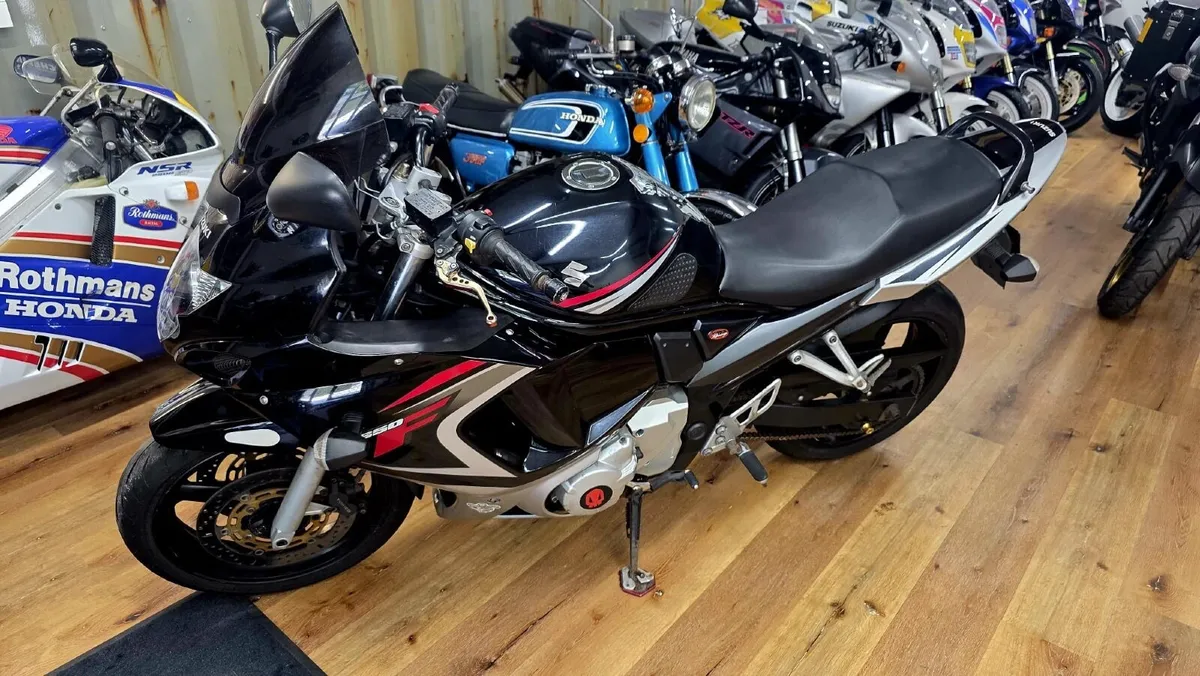Suzuki  gsx 650 f - Image 3