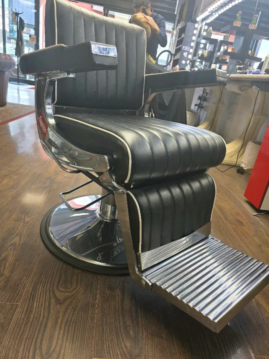 3 matching Barber chairs for sale - Image 1