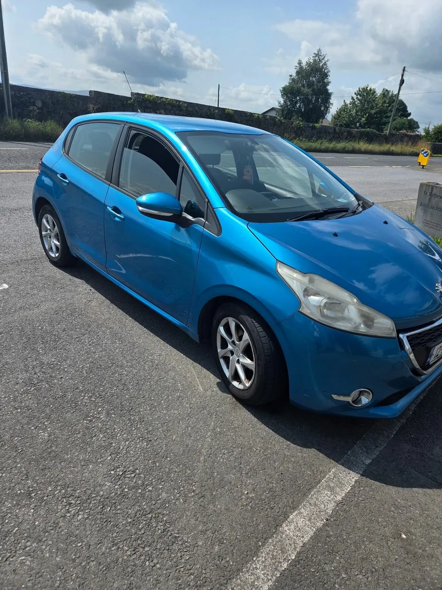 Peugeot 208 2012 - Image 3
