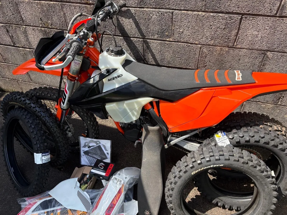 2017 KTM 500 EXC 6 Days - Image 3