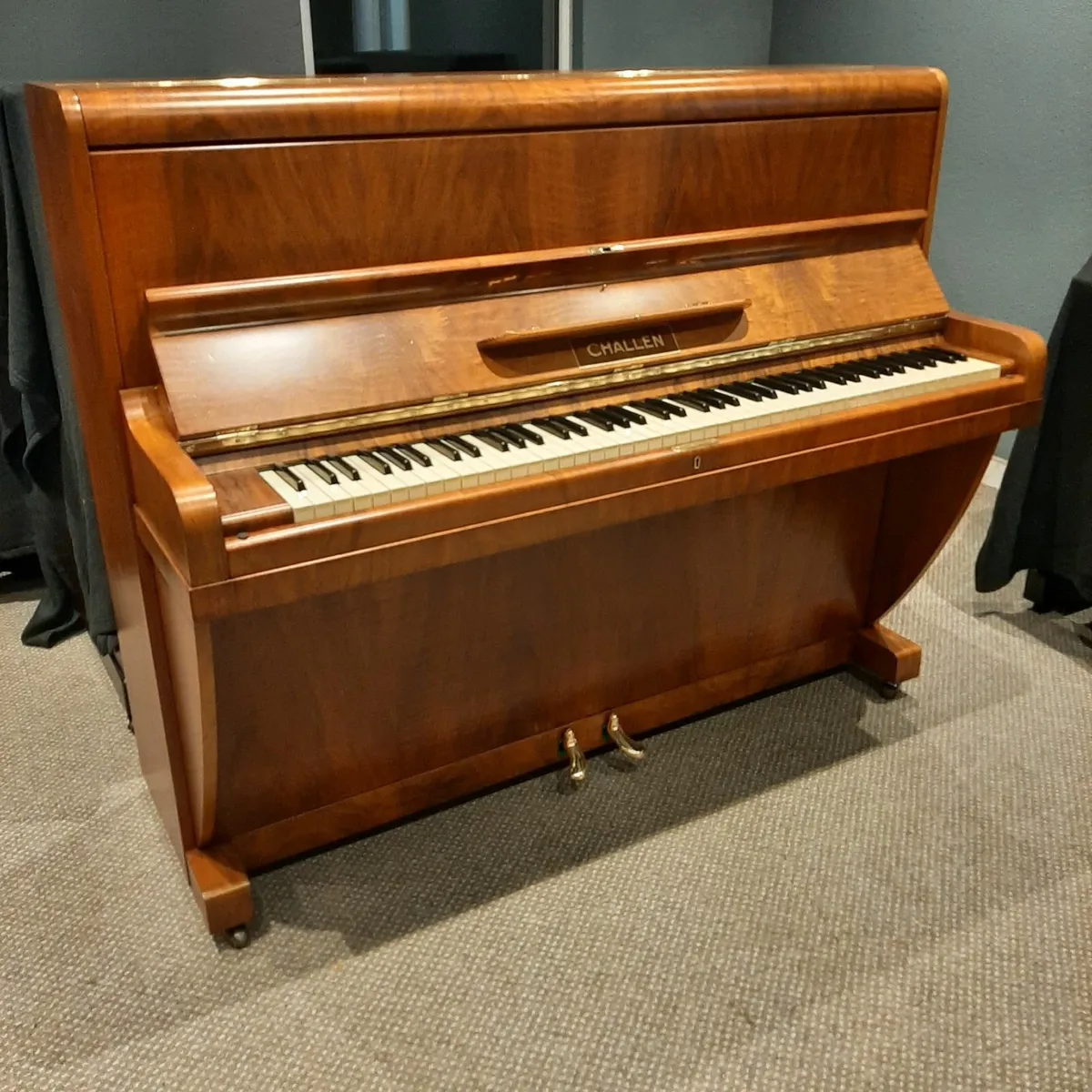 Challen upright piano - restored - Image 1