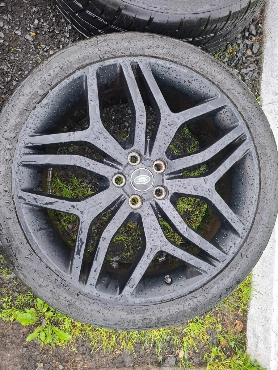 22" Genuine Range Rover Sport Alloys with tyres - Image 2