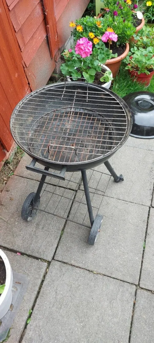 BBQ grill - Image 2