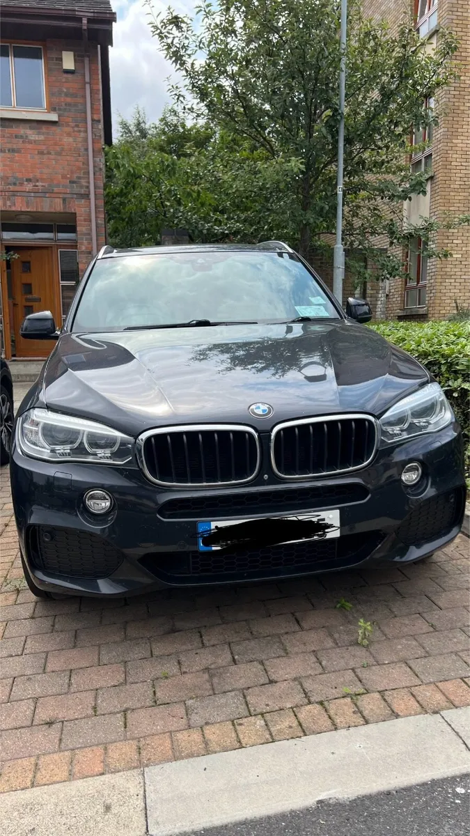 BMW X5 2016 - Image 1