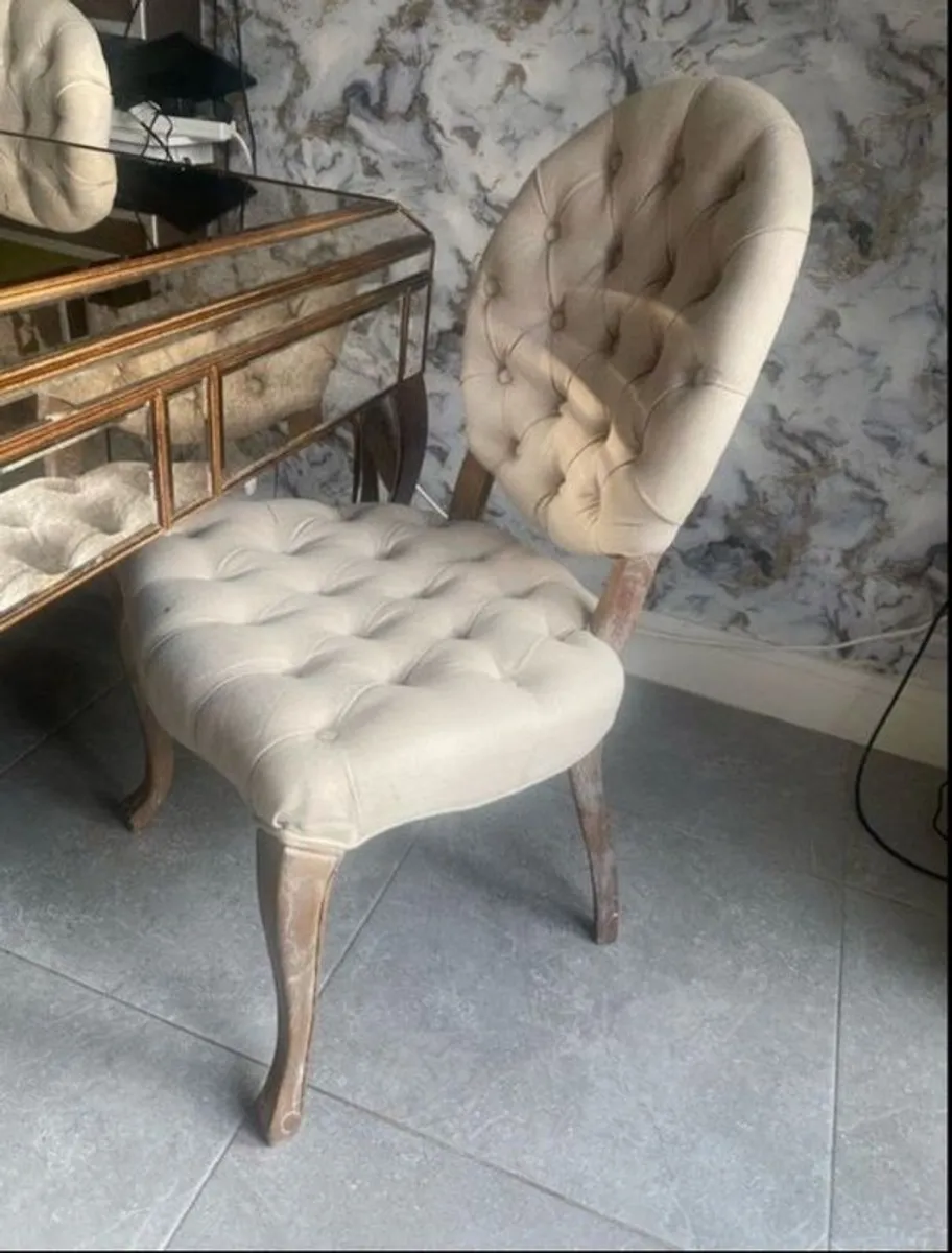 dining table and 8 chairs - Image 3