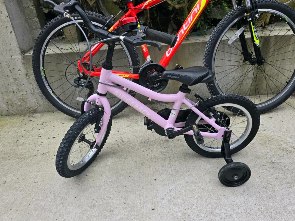 Childs bike - Image 1