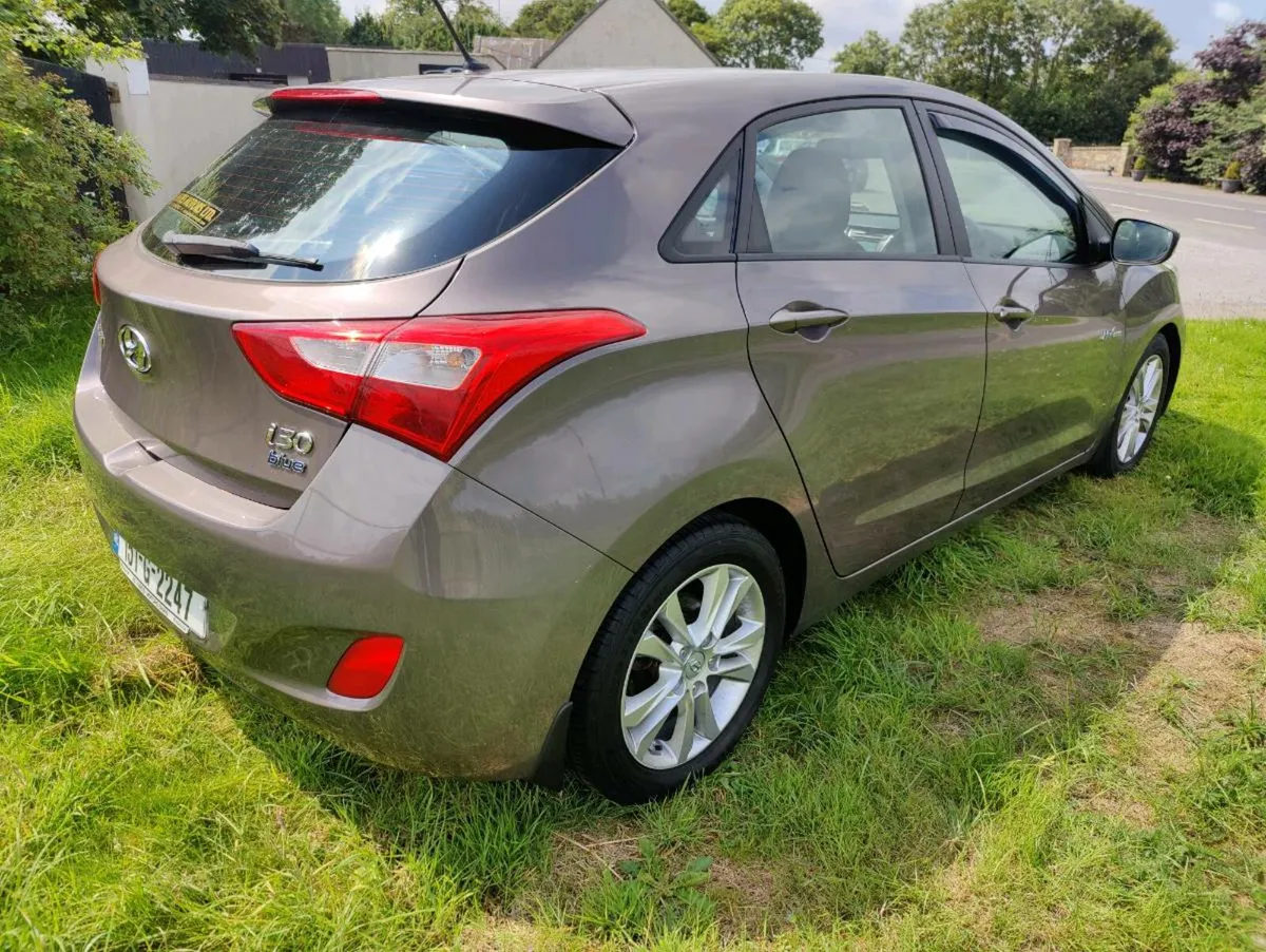 Hyundai i30 deluxe new test - Image 3