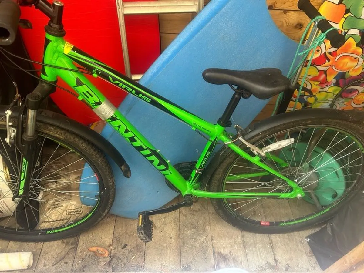 Bentini Altitude 26 inch Wheel Mountain Bike - Image 2