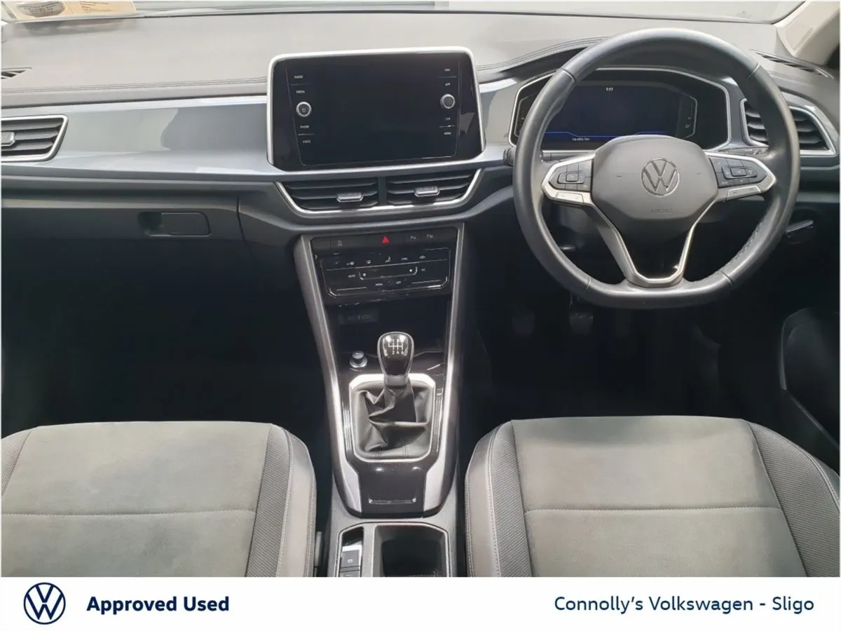 Volkswagen T-Roc Style 1.0tsi 110HP - Image 2