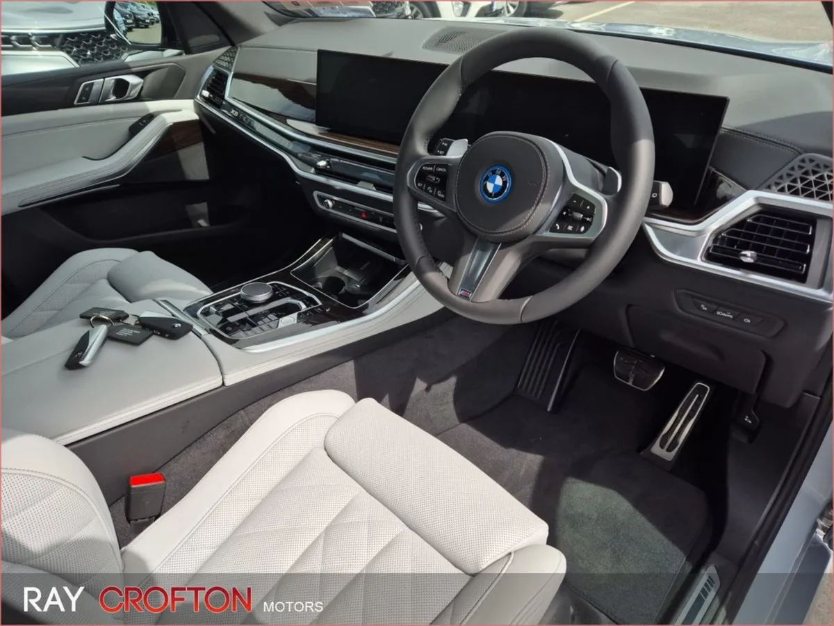 BMW X5 Xdrive50e M Sport - Image 2