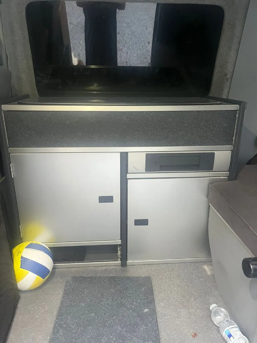 vw T6 Campervan/Day van - Image 4