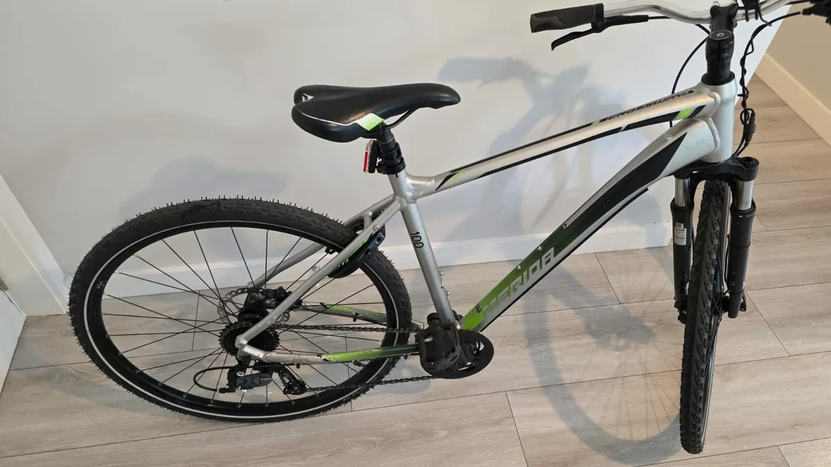 LIKE NEW 🚲 Mérida Crossway - Image 2