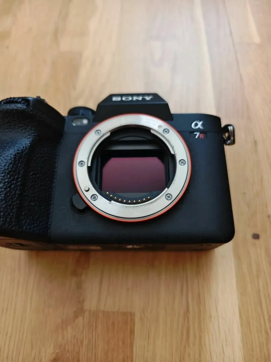 Sony Alpha a7R V 61MP System Camera Body - Image 4