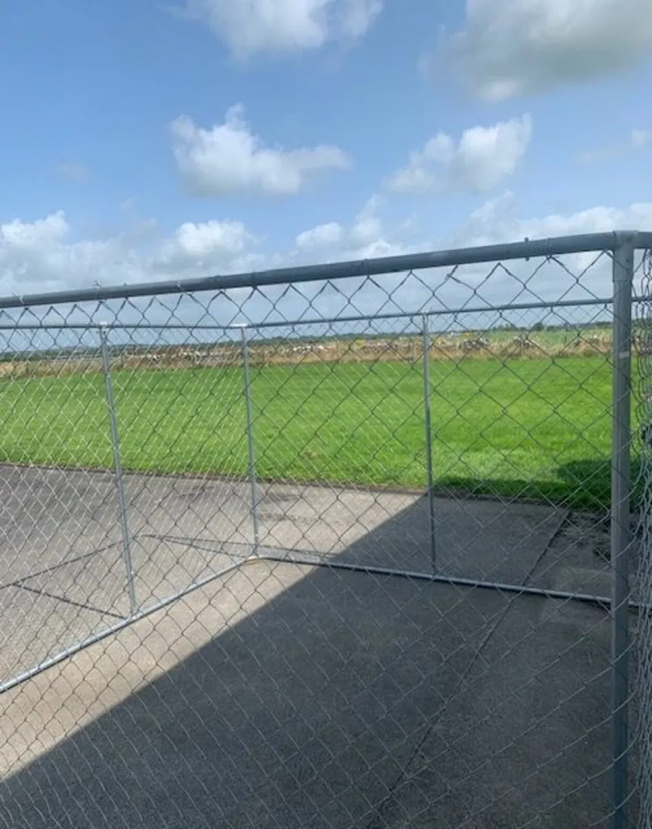 Dog Cage - Image 4