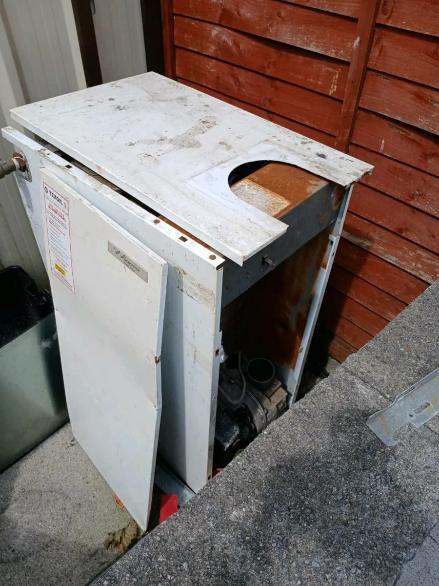 Indoor oil boiler - Image 2