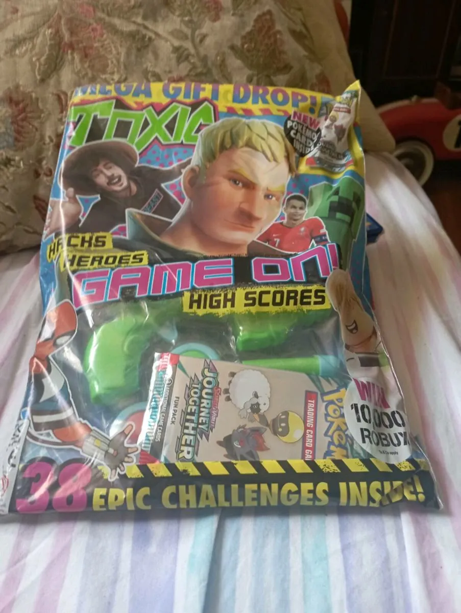 MEGA TOXIC GIFT DROP WITH NEW POKÉMON  CARDS - Image 2