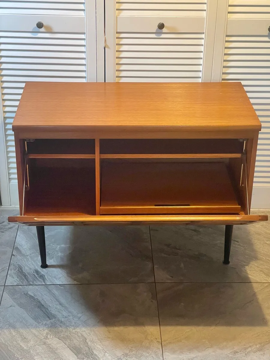 Mid century sideboard - Image 4