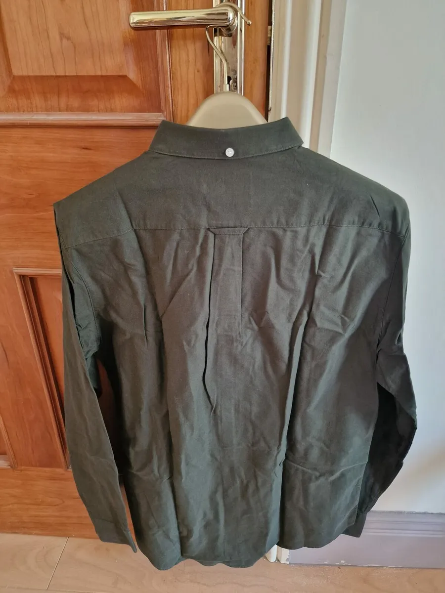 NOT WORN Farah Medium Slim Fit Cotton Shirt - Image 2