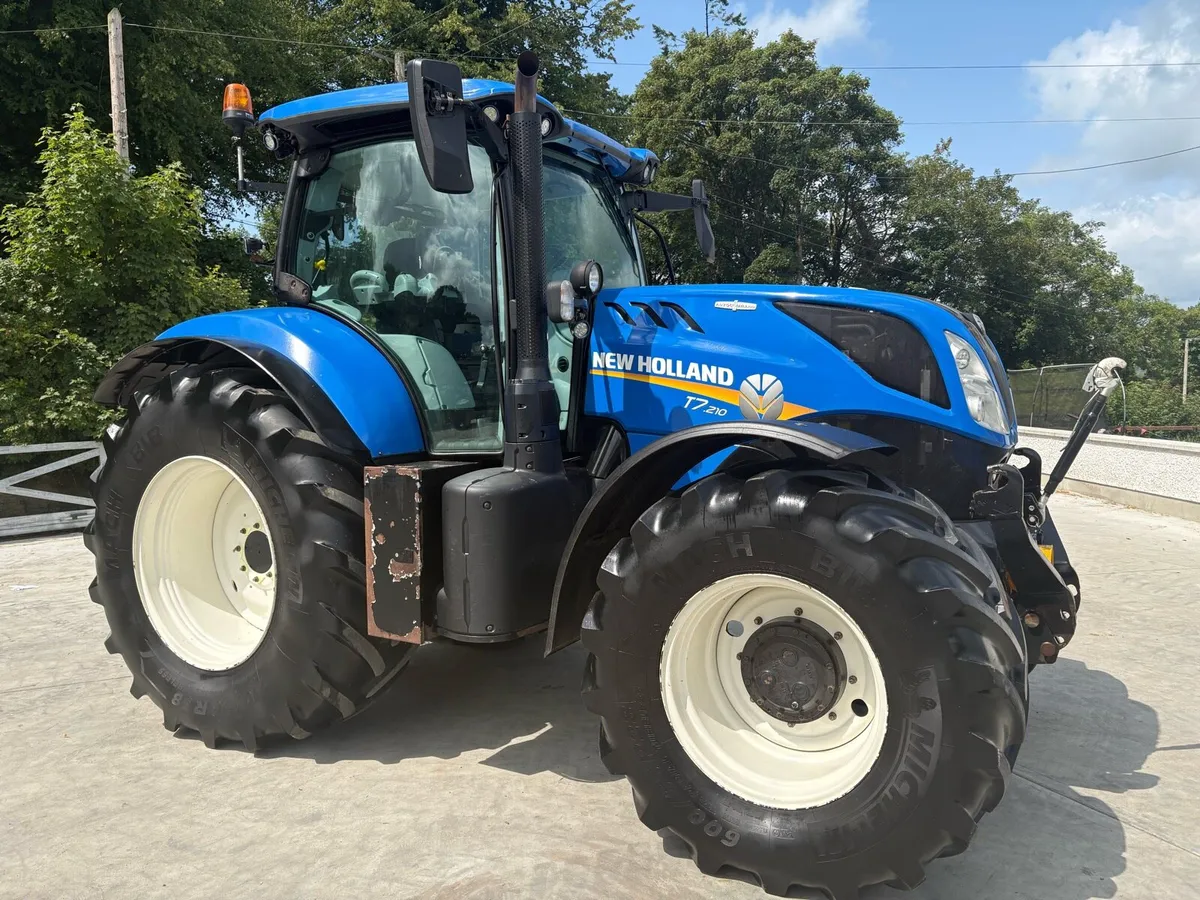 2020 New Holland T7.210 ***Autocommand* - Image 1