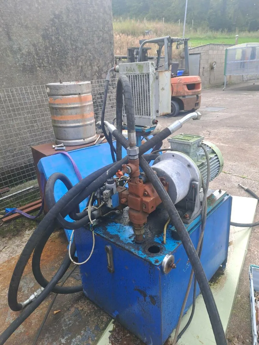 Various machines for sale - Image 1