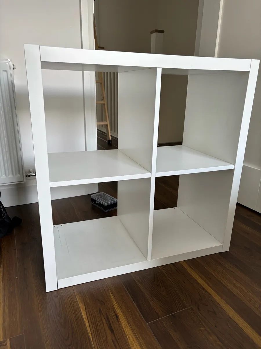 Ikeas Kallax unit - Image 3