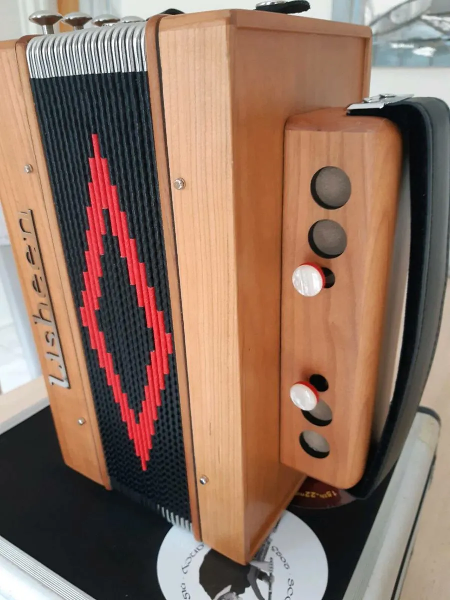 Melodeon / Accordion - Image 2