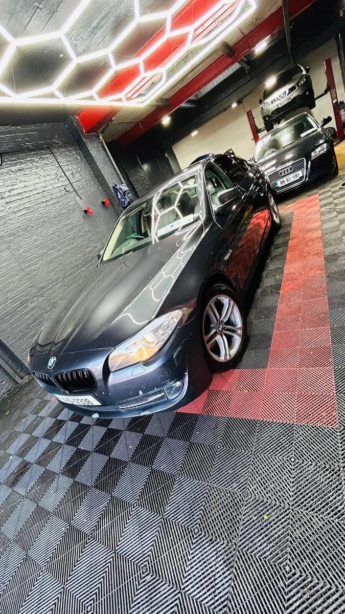 BMW 520 - Image 4