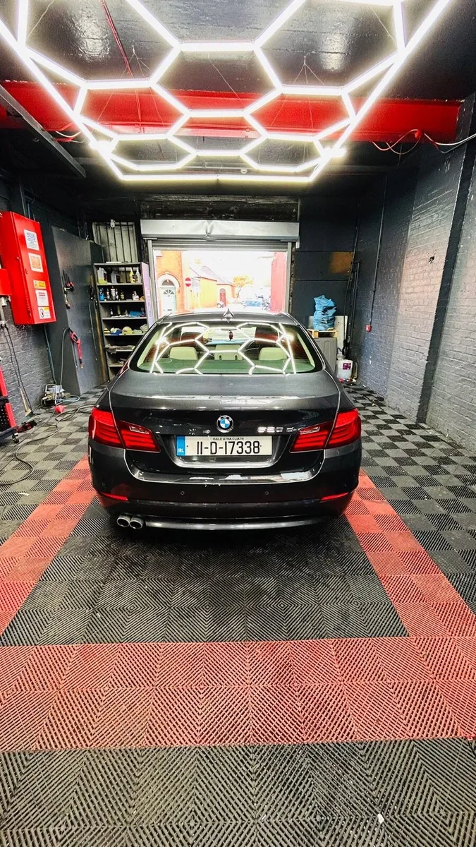 BMW 520 - Image 4