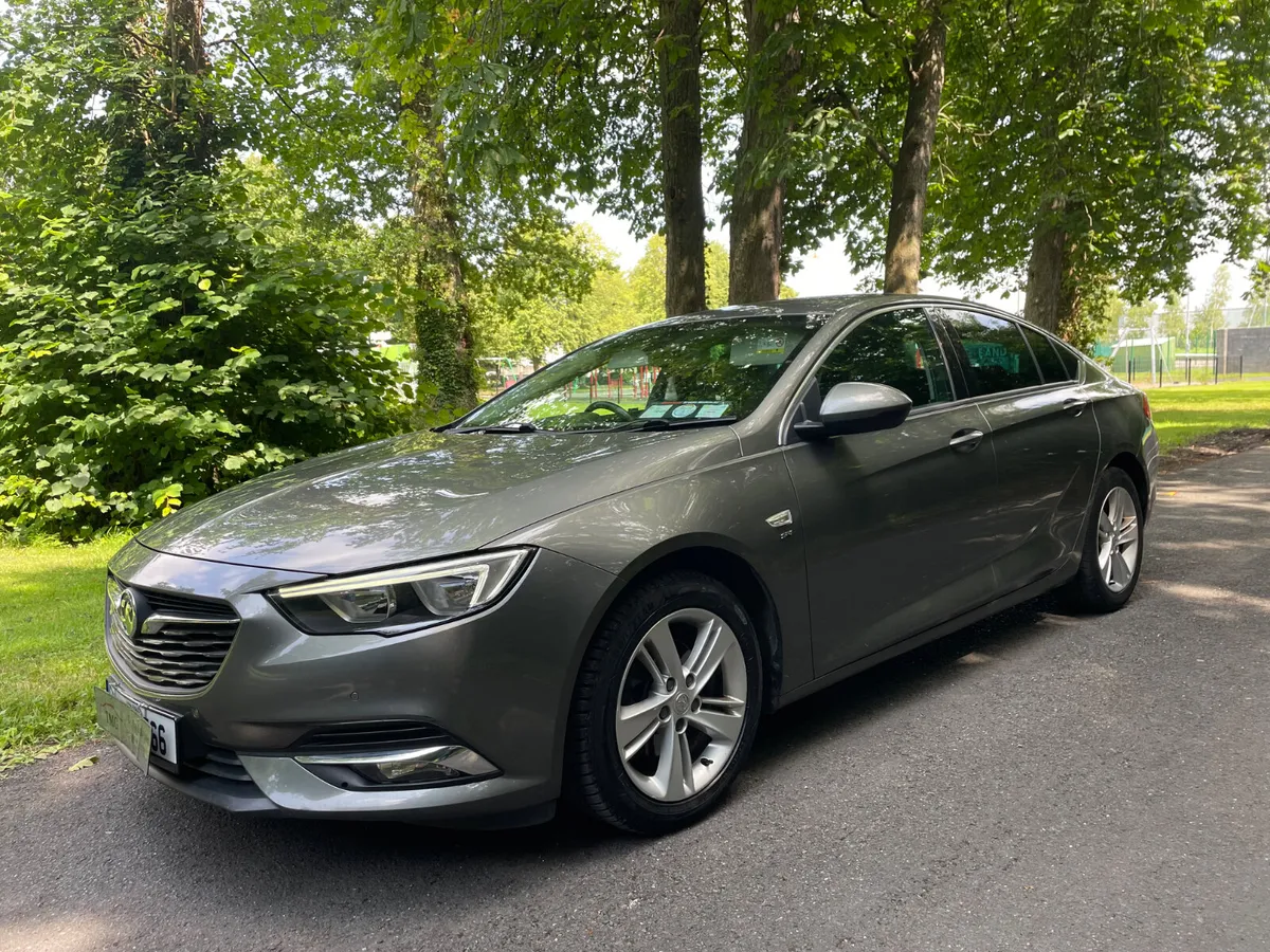 Vauxhall Insignia 1.6 dci SRI 2018 - Image 4
