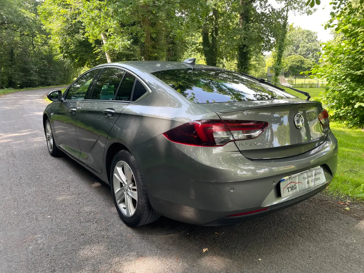 Vauxhall Insignia 1.6 dci SRI 2018 - Image 3