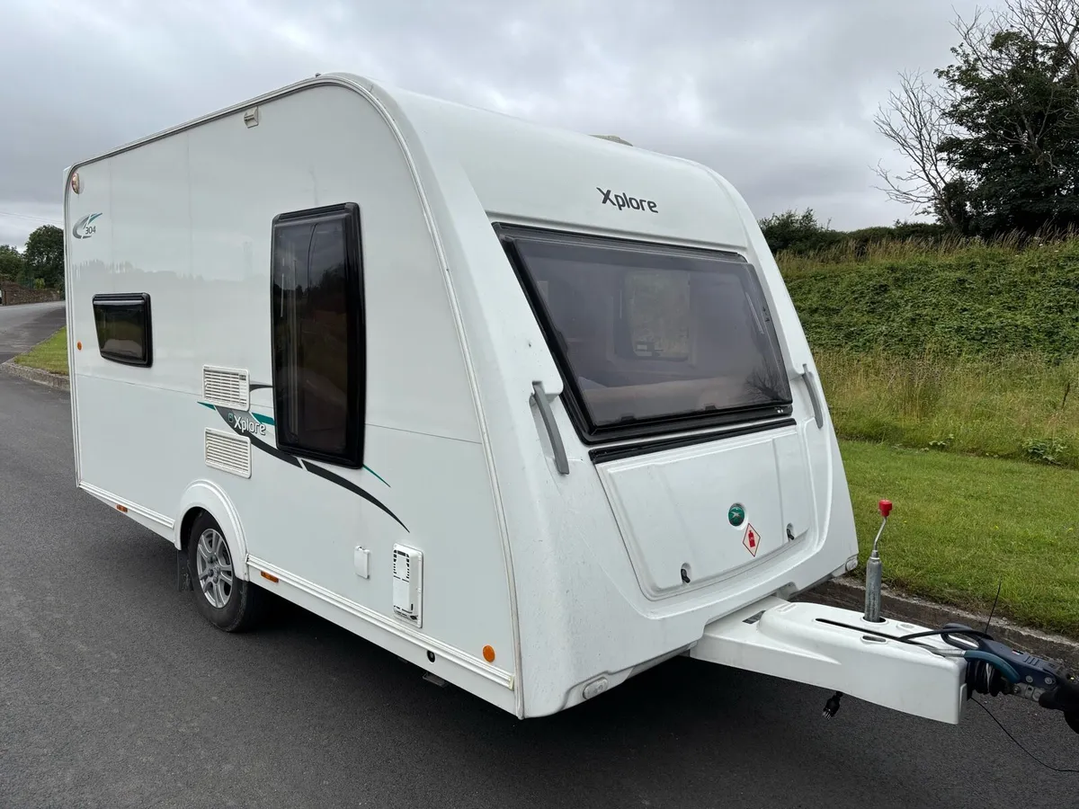 2014 Elddis explore 304 lightweight 4berth - Image 4