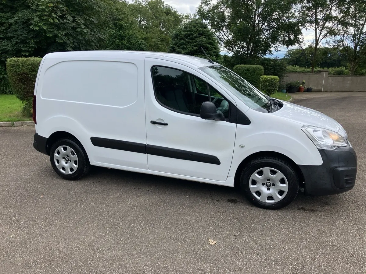 Peugeot partner 1.6BlueHdi 100BHP - Image 3