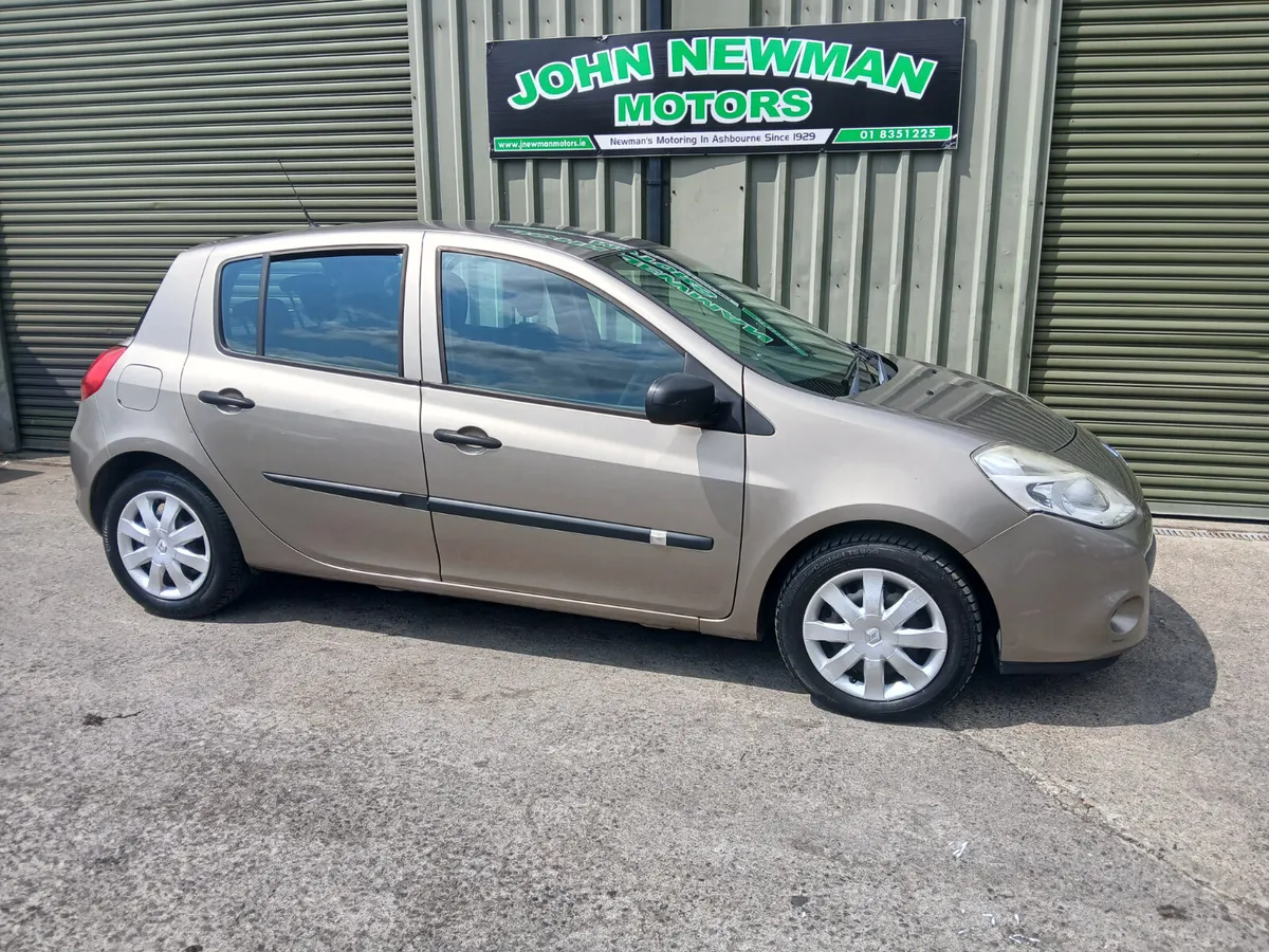 Renault Clio 2012.   5dr. 1.2. Low mileage - Image 1