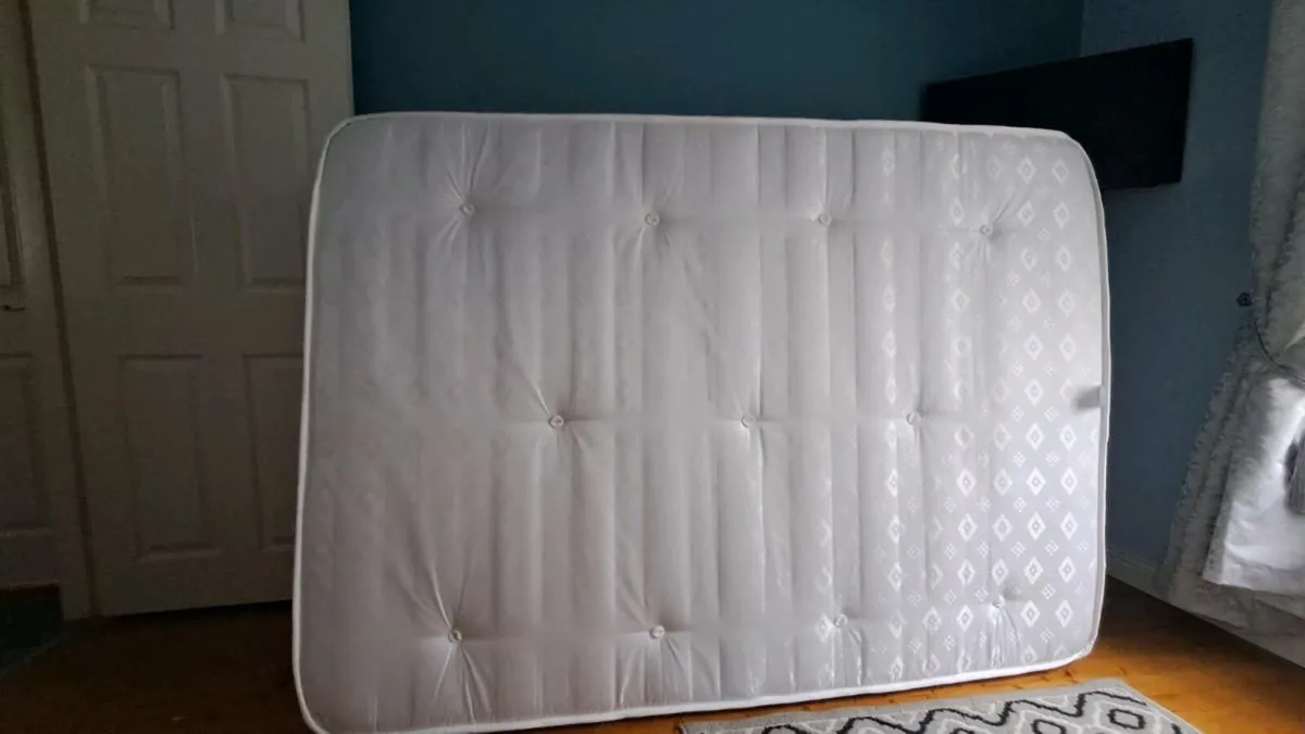 Double bed mattress