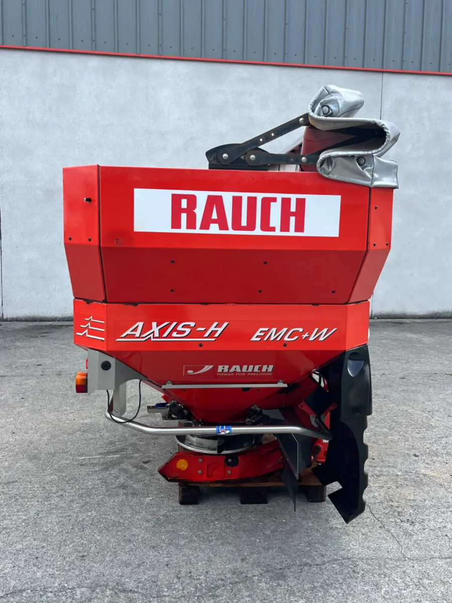 Rauch fertiliser spreader - Image 4