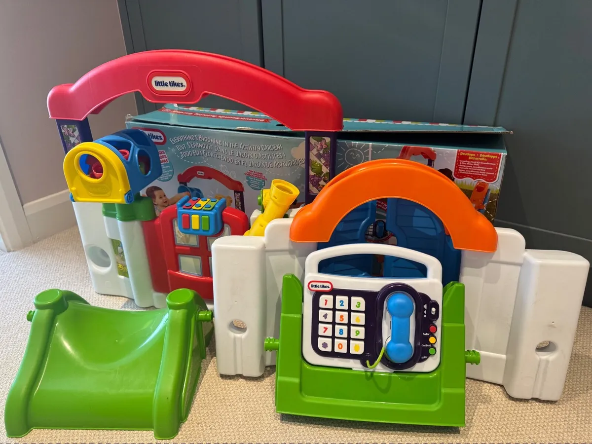 Little Tikes Discover Sounds Activity Garden - Image 3