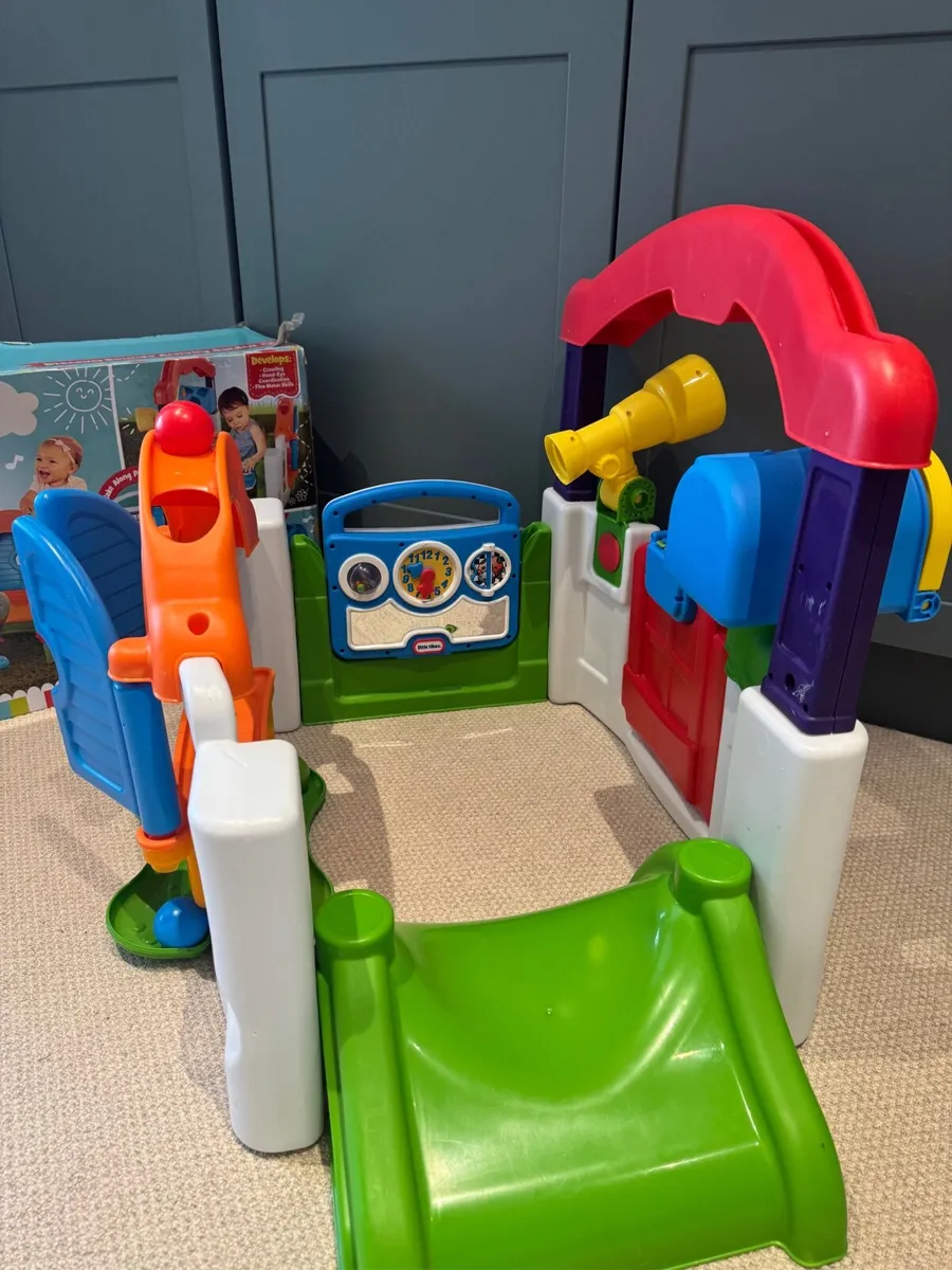 Little Tikes Discover Sounds Activity Garden - Image 4