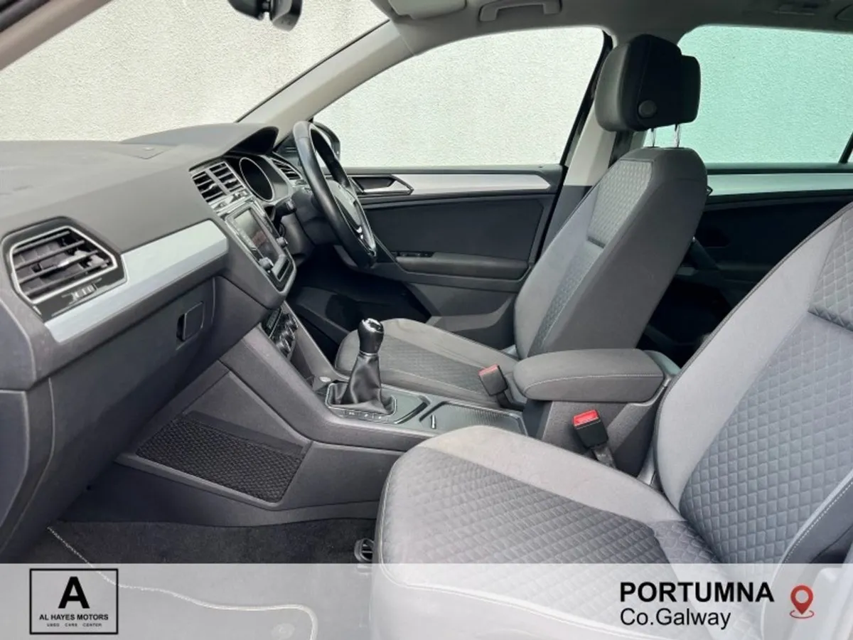 Volkswagen Tiguan Comfortline 2.0 TDI 6speed 115B - Image 4