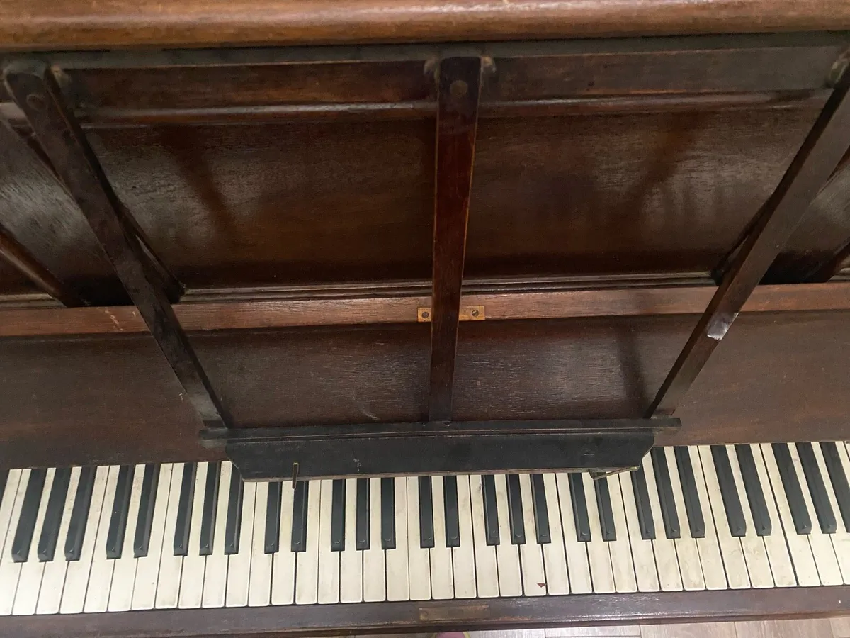 Piano - Image 2
