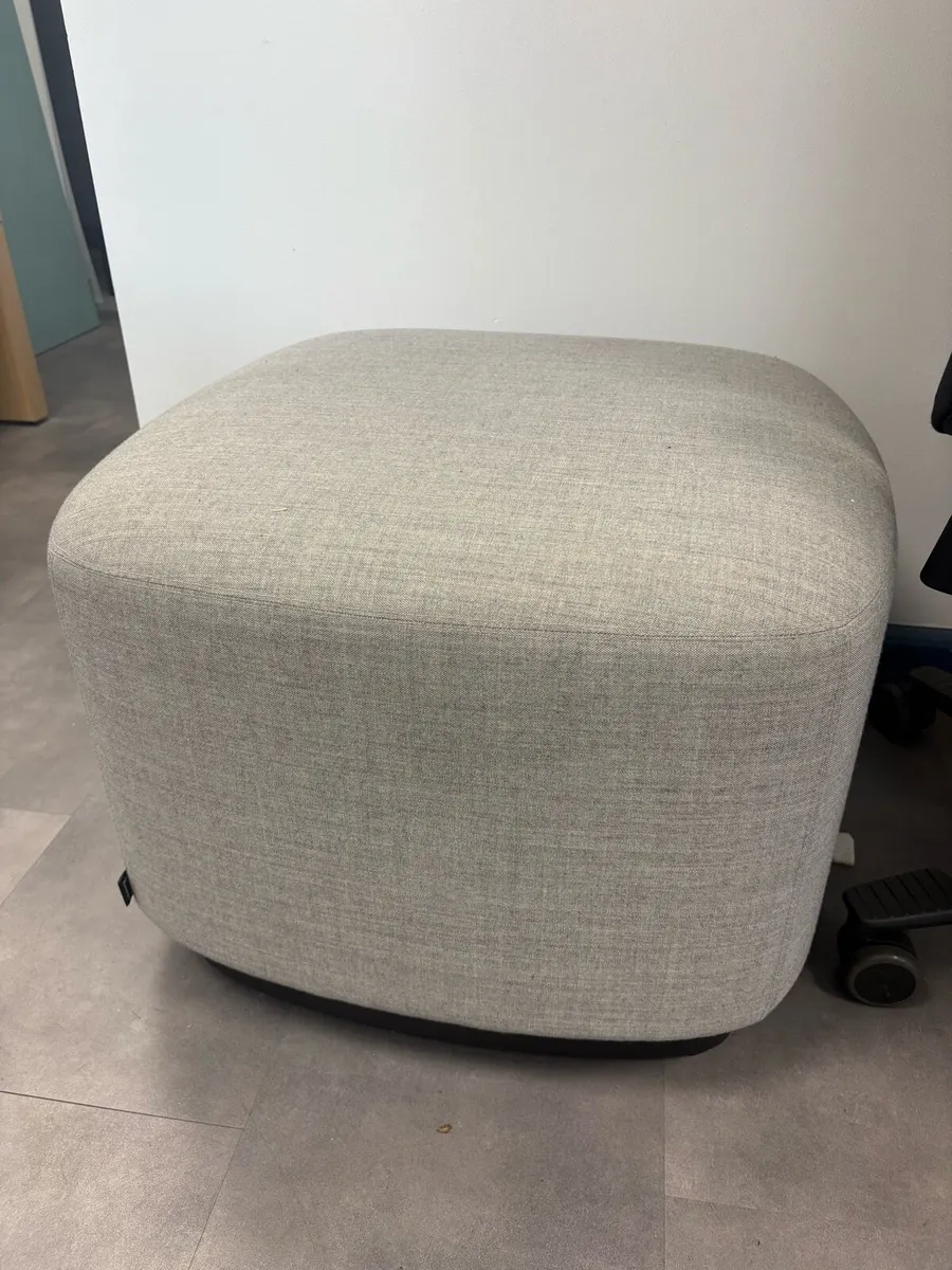 Soft seating - Image 3