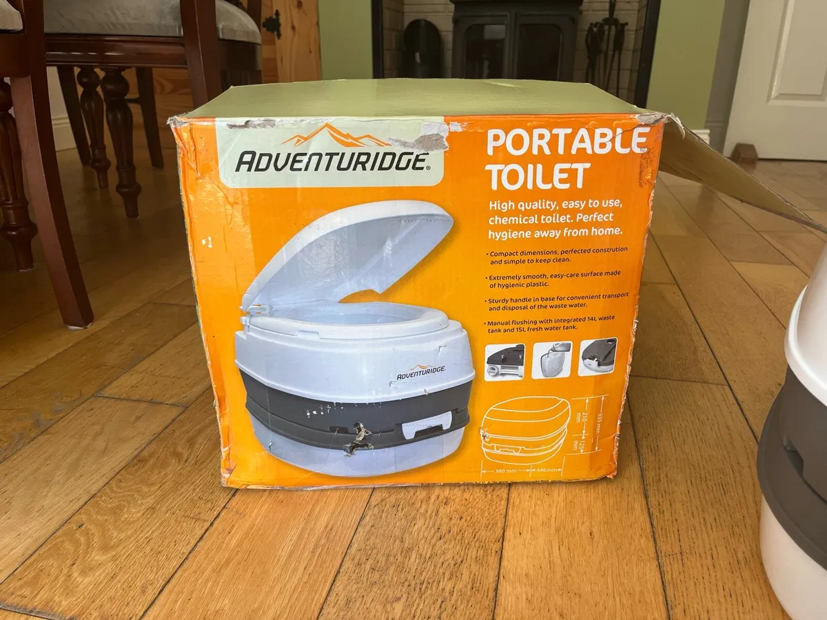 portable toilet - Image 2
